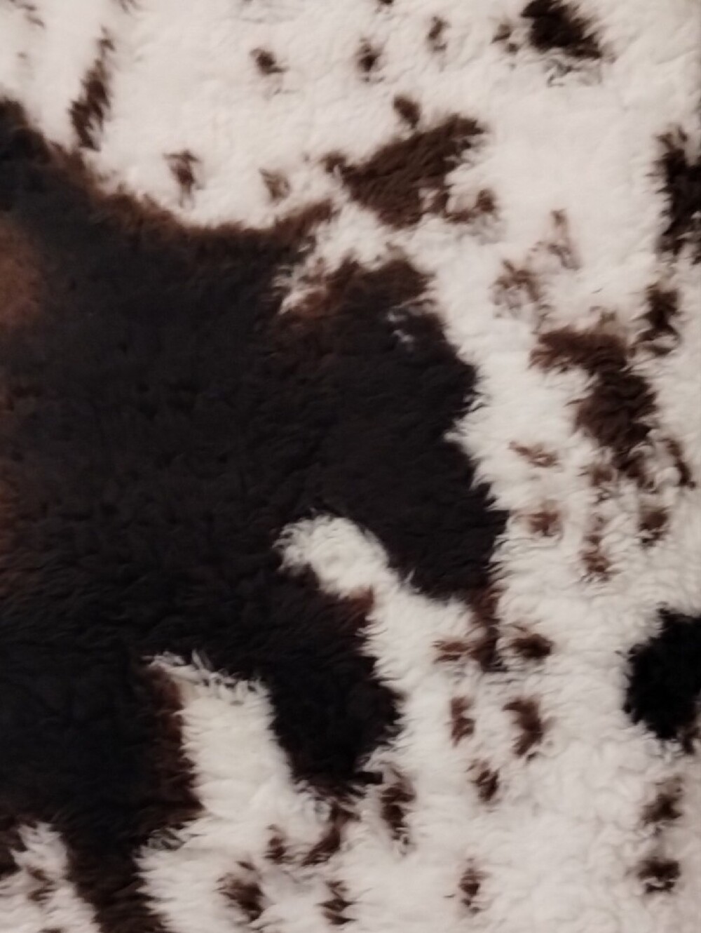 Plush Cow-Print Faux Fur Vest - White & Brown - Picture 4 of 4